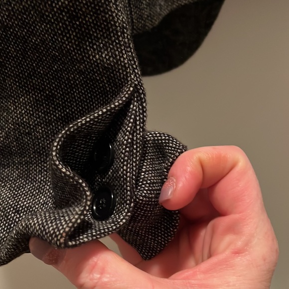 LOFT Blazer size 6 in heathered black - Picture 4 of 5